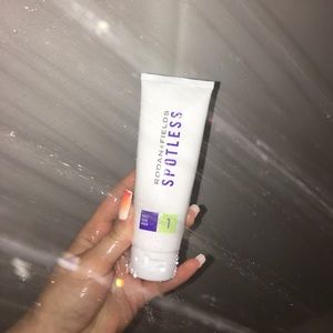 rodan and fields daily acne wash